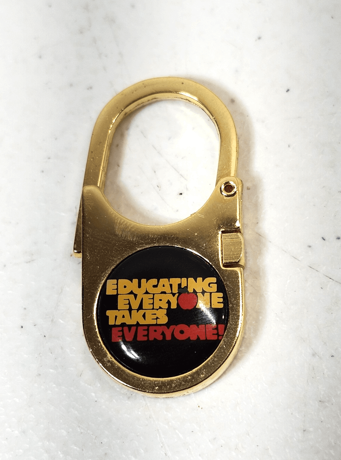 Educating Everyone Takes Everyone Key Ring Keychain Teachers Gift - Thumbnail 2