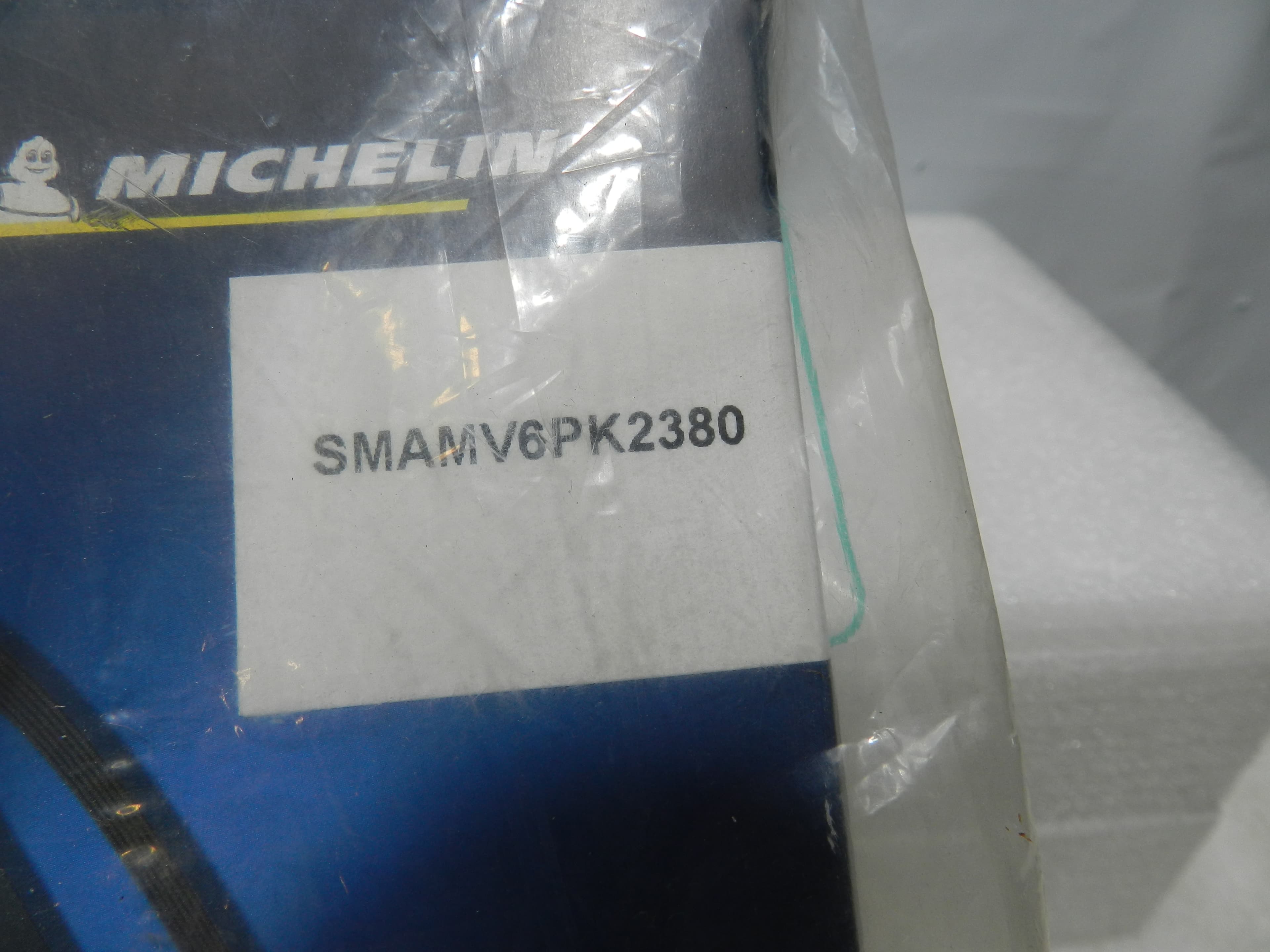 Michelin Serpentine Belt SMAMV6PK2380   (M72K) - Thumbnail 2
