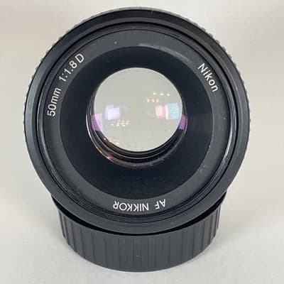 Nikon AF NIKKOR 50mm f/1.8D Prime Lens FX/DX compatible w/ Caps – VG Condition - Thumbnail 3