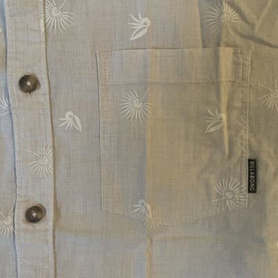 Billabong Shirt Men’s Medium Ivory Short Sleeve Casual Ocean Accents Surfer - Thumbnail 8