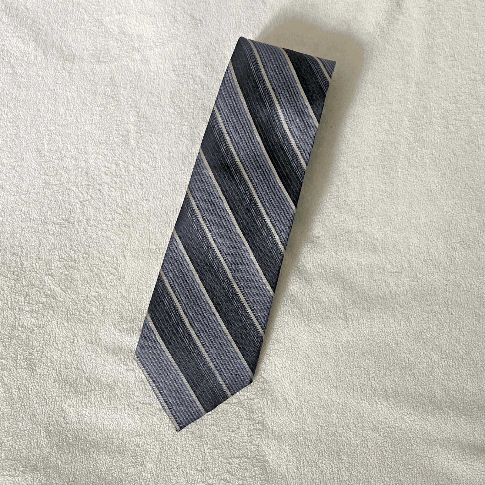 Perry Ellis Portfolio Tie Mens One Size Blue Diagonal Stripe 100% Silk Necktie