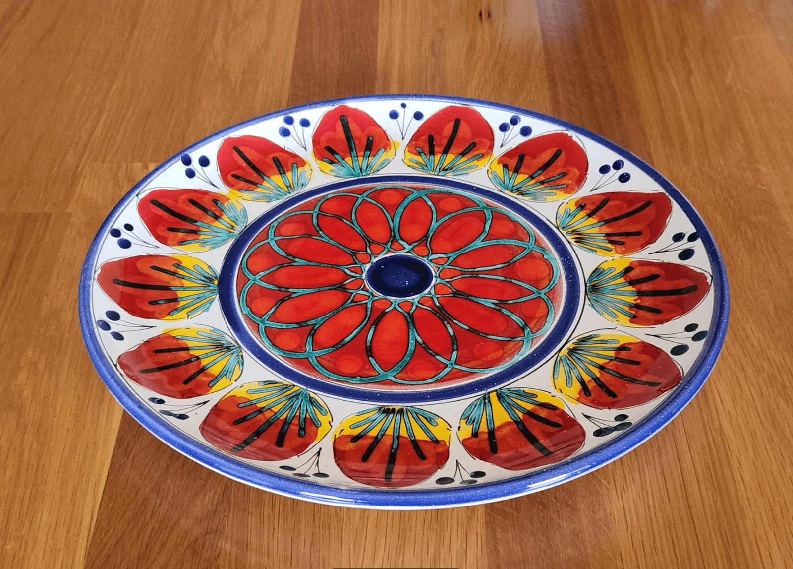 Arte d'Italia Allegria Round Serving Platter: 12.5", handmade Italian pottery - Thumbnail 3