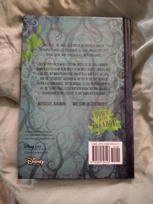 Descendants: Junior Novel by Rico Green (2015, Hardcover) - Thumbnail 2