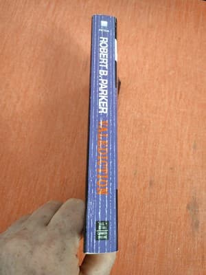 Robert B Parker Valediction Spenser Mystery Thriller Dell paperback 18th print - Thumbnail 3