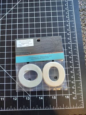 Hobby Lobby Woodpile 1.75” Wood Letters (4 Pieces Of Letter O) Still Sealed New - Thumbnail 2