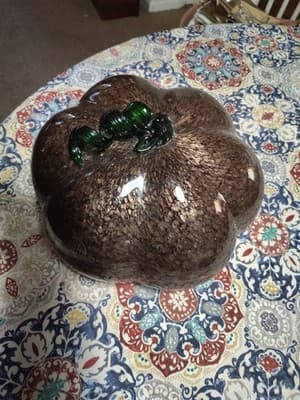 Hand Blown Art Glass Pumpkin Twist Stem Tortoise Green 11" Wide X 5.5" Tall - Thumbnail 4