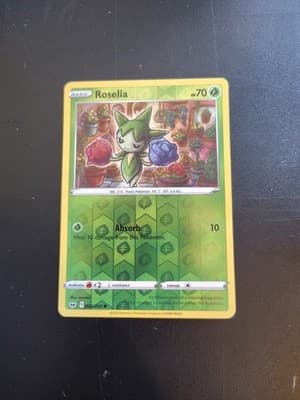 Pokemon - Roselia - 002/202 - Sword & Shield - Card Free Ship