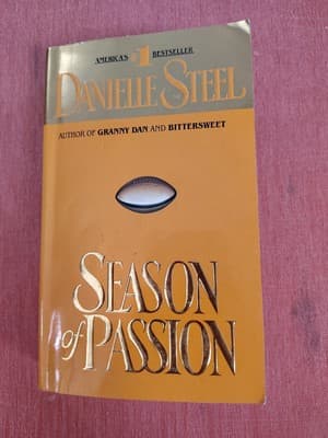 Season of Passion : A Novel by Danielle Steel (1989, Trade Paperback)