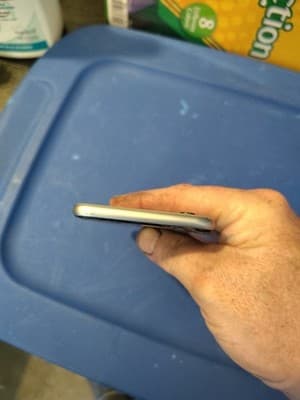 Apple iPhone 6 (32GB) A1549 Space gray Wifi + Cellular for parts only - Thumbnail 6