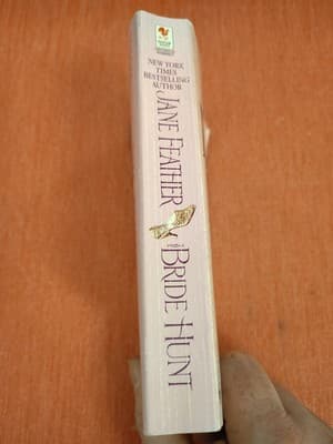Bride Hunt by Jane Feather (2004, Mass Market) - Thumbnail 3