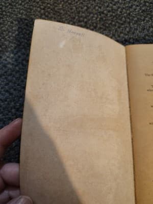 Hotel By Arthur Hailey Book - Thumbnail 4