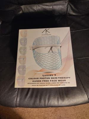 Ava Kensington 7 Luxury Led Light Therapy Face skin care Photon Mask Acne Scars
