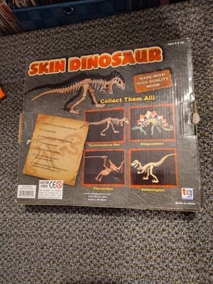 B.C. Bones Skin Dinosaur T-Rex 3D Modeling Kit Skin Dinosaur 49218 NEW & Sealed - Thumbnail 2