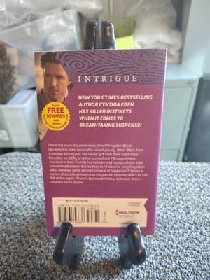 ABDUCTION (KILLER INSTINCT) By Cynthia Eden **Mint Condition** - Thumbnail 2