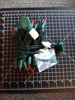 150 lights total, (3) 50 count Multi Colored Christmas string light sets - Thumbnail 2