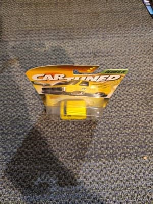 MGA CarTuned Series 8 No 01 79 GMC Vandura Customs Yellow - Thumbnail 4