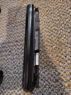 hp laptop, Not Working, Parts Only, Purchase As Is, Scrap - Thumbnail 3