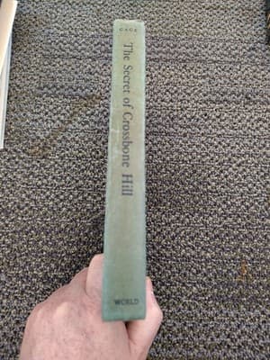 The Secret of Crossbone Hill by Mary Q. Steele - 1960, 1st Edition, Stated - HC - Thumbnail 3