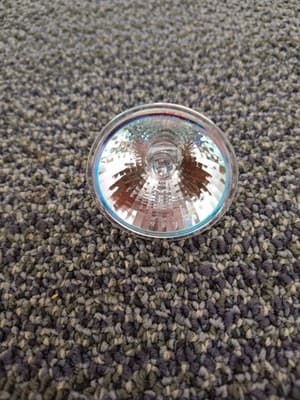 WIKO FML 13.8V/50W AV/PHOTO LAMP -New old stock. - Thumbnail 2