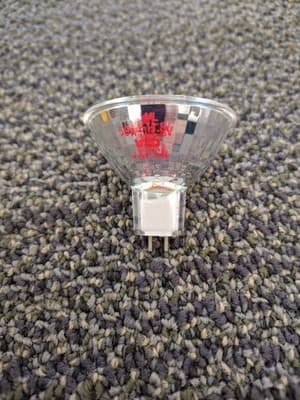 WIKO FML 13.8V/50W AV/PHOTO LAMP -New old stock. - Thumbnail 3