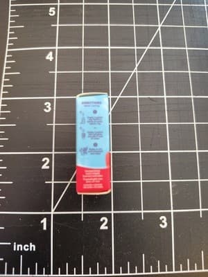 Mini Brands Series 3 Crystal Light Wild Strawberry Dollhouse Food Mini Food - Thumbnail 2