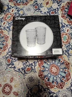 Disney Mickey And Minnie Mouse Set Of 2 Glasses Clear NWB - Thumbnail 2