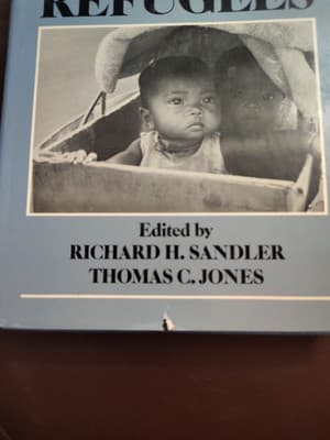 RICHARD H. SANDLER, MEDICAL CARE OF REFUGEES. HARDCOVER WJACKET. 019504181x - Thumbnail 2