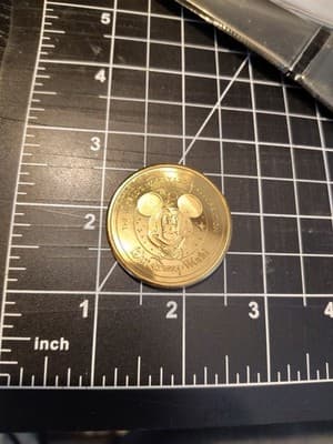 Walt Disney Worl50th Anniversary 2021 Metal Gold Medallion Pumba Coin Lion King - Thumbnail 2