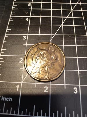 PIRATES OF THE CARIBBEAN Disney 50th Anniversary Commemorative Coin Medallion - Thumbnail 2