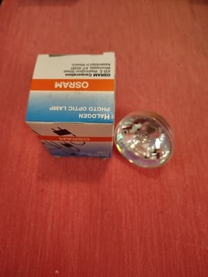 ONE GENUINE OEM OSRAM FHS 93520 NAED 54979 BULB 300W 82V GX5.3 HALOGEN LAMPLIGHT - Thumbnail 6