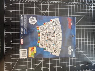 NEW Marvel Avengers Magic Paint Poster pad 12 count sheets JUST ADD WATER! - Thumbnail 2