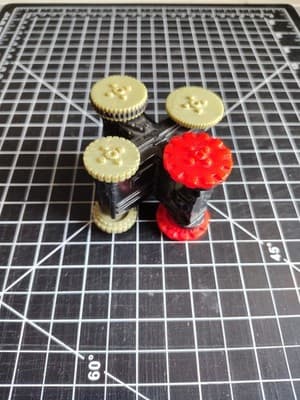 Battlebots 2002 McDonald's Happy Meal X shape pullback Toy (2002) loose - Thumbnail 2
