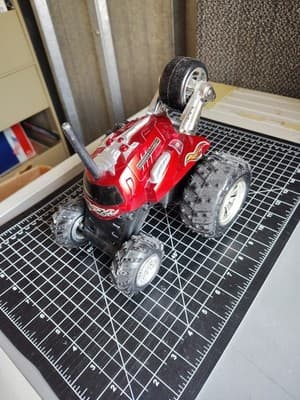 Sharper Image RC/Remote Controlled Red Thunder Tumbler Stunt Truck Works Tested - Thumbnail 2