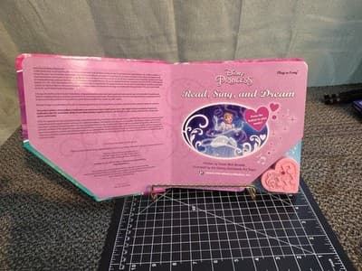 Disney Princess Musical Treasury Read, Sing and Dream, - Thumbnail 6