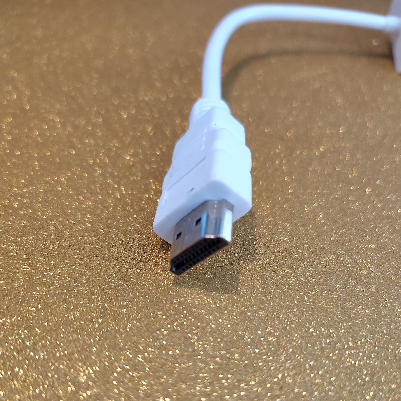 1080P HDMI Male to VGA Female Video Converter Adapter Cable for PC DVD HDTV whit - Thumbnail 2