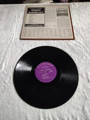 101 STRINGS - Richard Rodgers Oscar Hammerstein (LP) CLASSICAL POP - Thumbnail 2