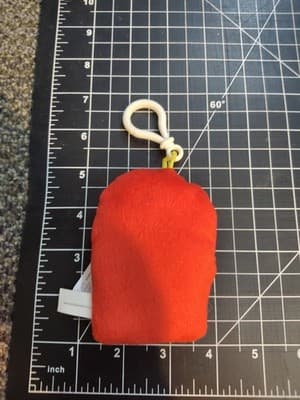 Glitzy Clips Collectible Clippable Plush Fries Before Guys Keychain Stuffed Toy - Thumbnail 2