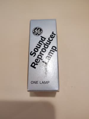 GE - BAK 4V .75 Amp - Sound Reproducer Lamp - New Old Stock - Thumbnail 2