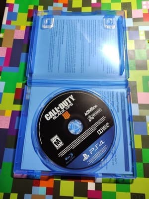 Call of Duty: Black Ops 4 (PS4) – Standard Edition – Used Game Disc & Case - Thumbnail 5