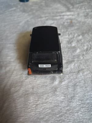 A2 1:36 TRABANT 601 BLACK One Tire Is Different Than The Rest - Thumbnail 4