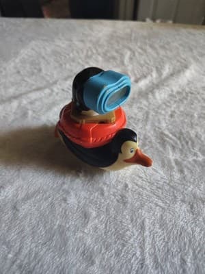 Penguins Of Madagascar Mcdonalds Happy Meal Toy 2010 Periscope Loose Figure - Thumbnail 2