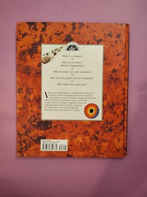 Discoveries: Volcanoes & Earthquakes Hardcover /Eldridge M Moore’s 2003 Edition - Thumbnail 2