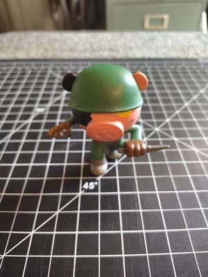 Soldier Minifigure Piggy Roblox Series 1 Toy Official No DLC Code - Thumbnail 3