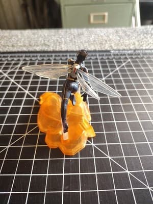 Disney Store Ant-Man and The Wasp Figure Play Set - Thumbnail 3