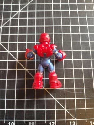 Playskool Marvel Heroes Patriot Action Figure Toy - Thumbnail 2