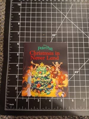 Peter Pan: Christmas In Neverland - Compact Disney Picture Mini Book L1