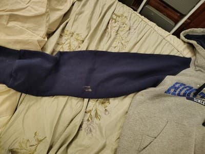 Hooters Since 1983 Men’s Large Hoodie Gray & Blue Hooded Sweatshirt Jerzee Small - Thumbnail 5