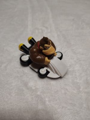 2022 McDonalds Mario Kart Donkey Kong 7 Happy Meal Toy White Car - Thumbnail 2