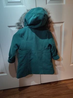 Girls' Solid Faux Fur Jacket - Cat & Jack™ XS - Thumbnail 2