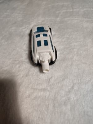 Hot Wheels 2014 White Car Made for McDonald's in China - Thumbnail 3